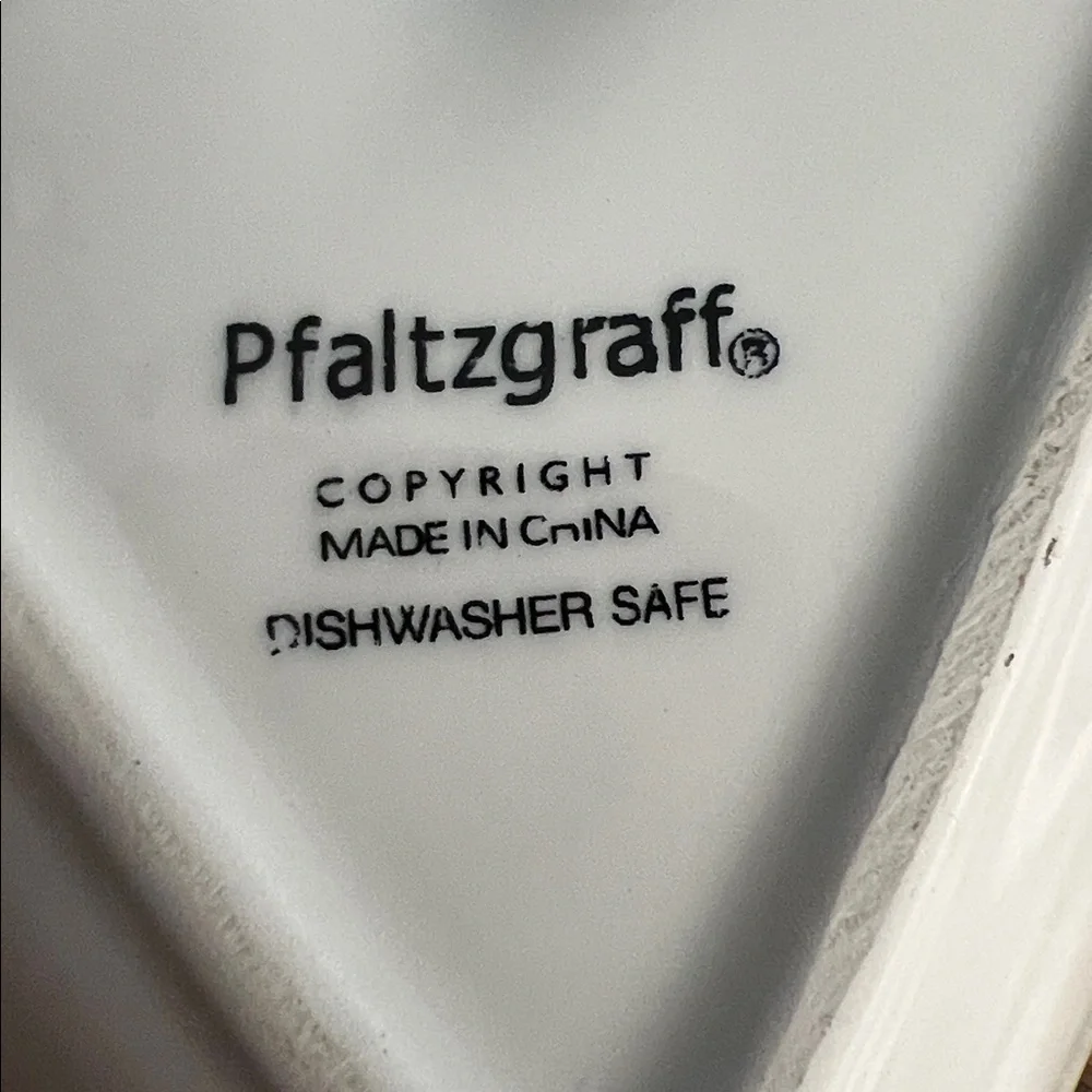 Pfaltzgraff Vintage Off White Porcelain Triangular Serving Dish